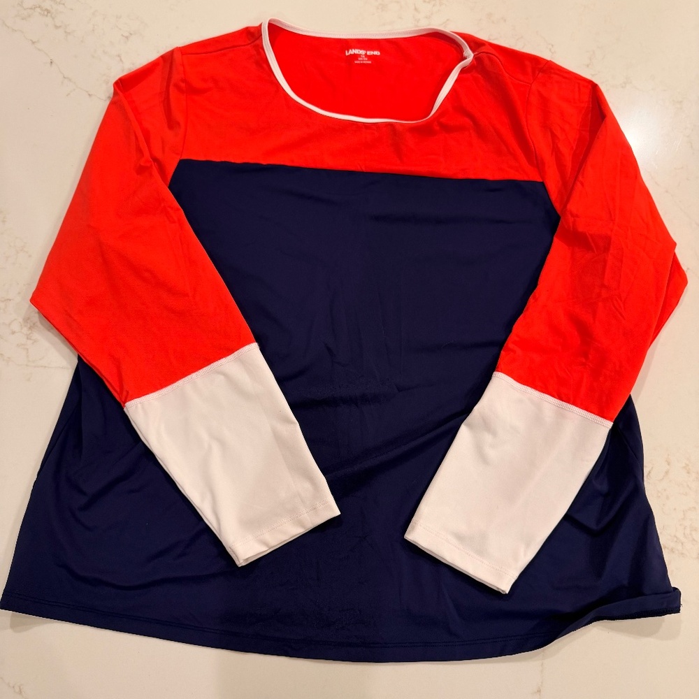 Lands’ End women’s long sleeve colorblock top in size 1X